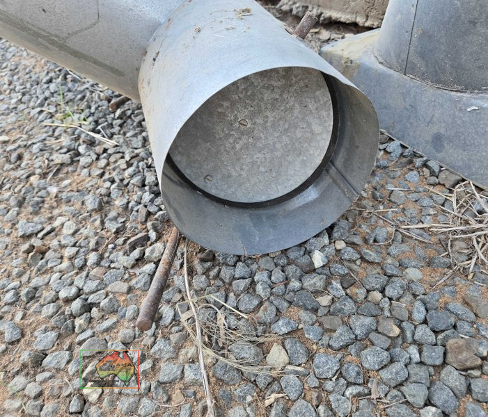 Assorted ducting pieces with butterfly valve - photo 3