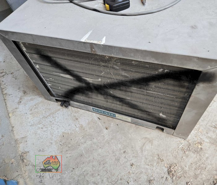 Email Air - Air conditioning unit
