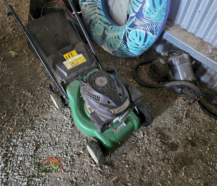 Cheetah Lawn Mower and Catcher