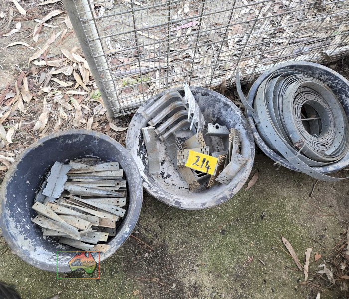 Builders Hoop Iron & Assorted Brackets