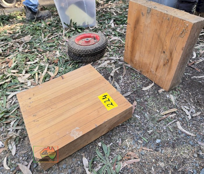 2x Heavy Timber Chopping Blocks
