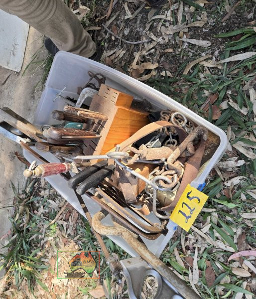 Butchers Saws & Knives