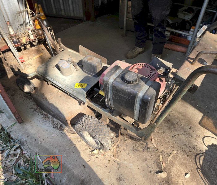 Deutscher H26 Yard Mower - photo 2