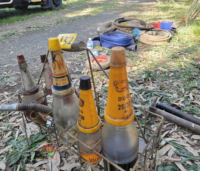 Garage Oil Bottle Stand & Glass Bottles - photo 4