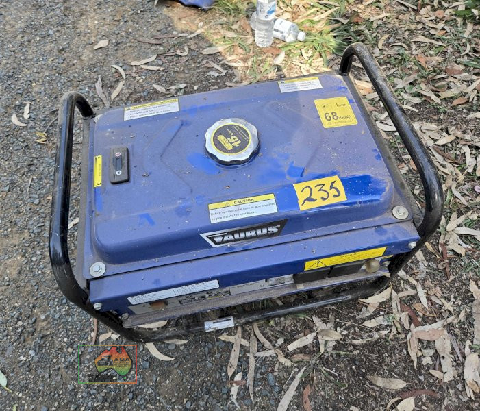 Taurus 2Kva Petrol Generator ~ As New - photo 3