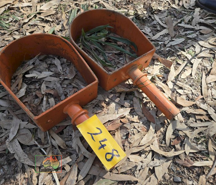 2x Tractor Headlight Guards - photo 4