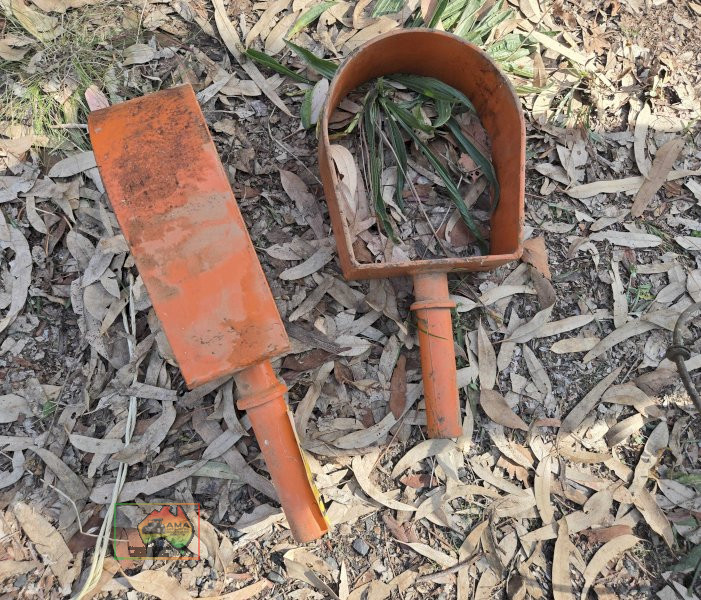 2x Tractor Headlight Guards - photo 2