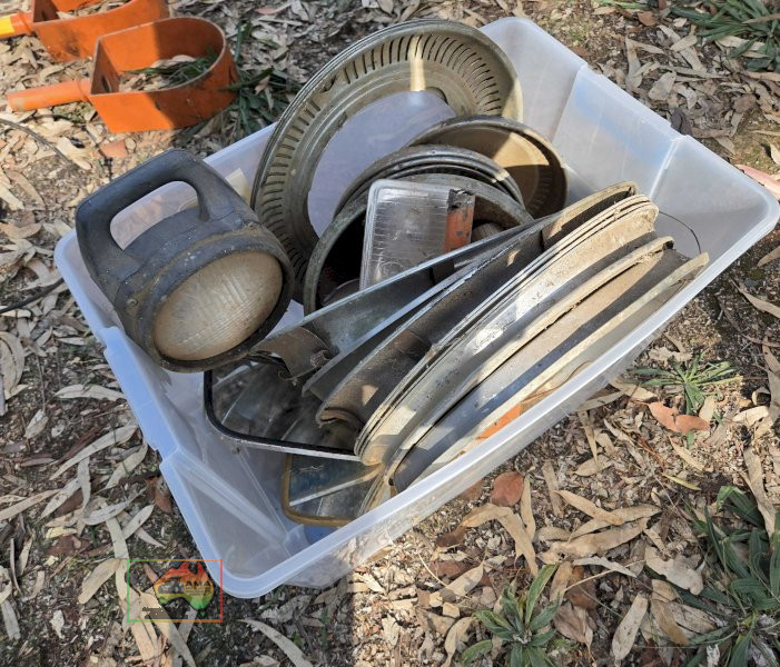 Box of Assorted Wheel Hub Surrounds - photo 7