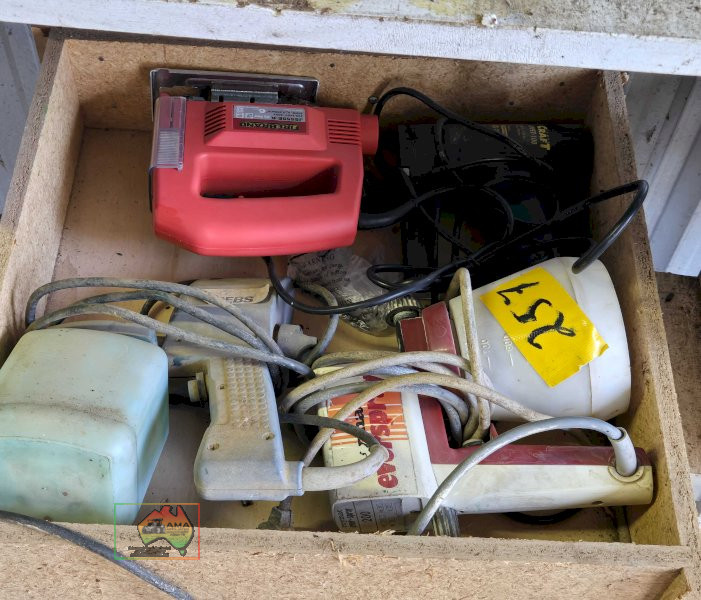Box of Spray Guns & Jigsaw