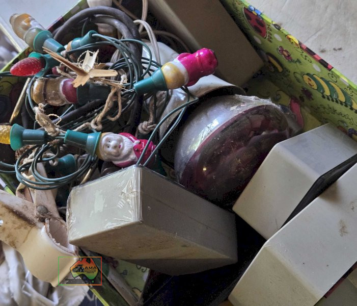 Box of Electrical Fittings - photo 4