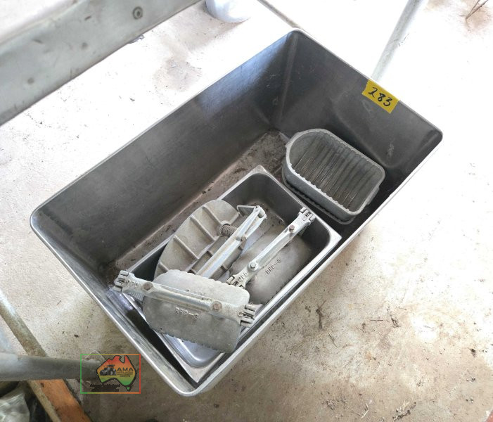 Stainless Tub with Ham/Tongue Presses - photo 2