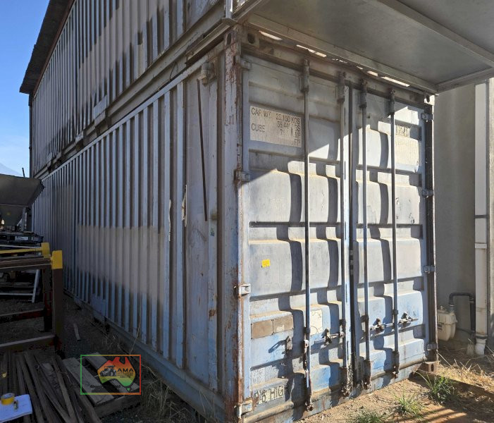 Large high cube shipping container - photo 6