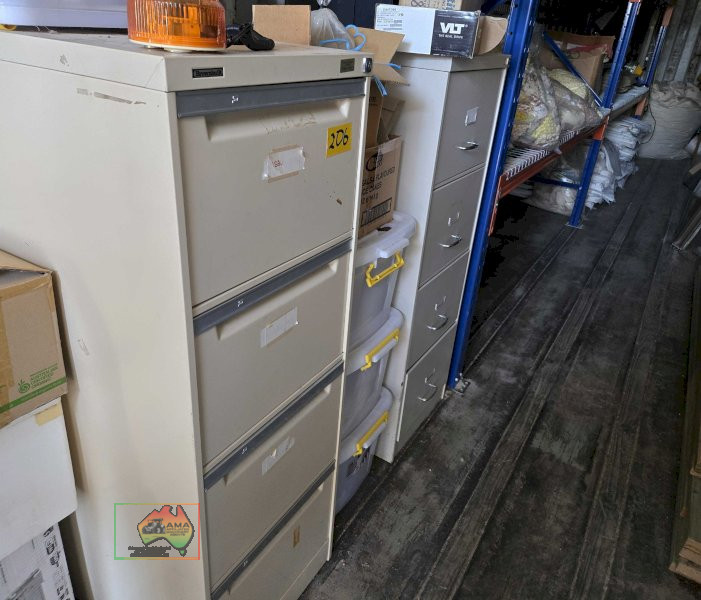 2 x filing cabinets - photo 2