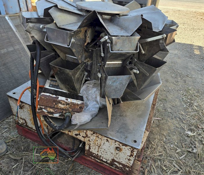 Ishida computer weigher - photo 3