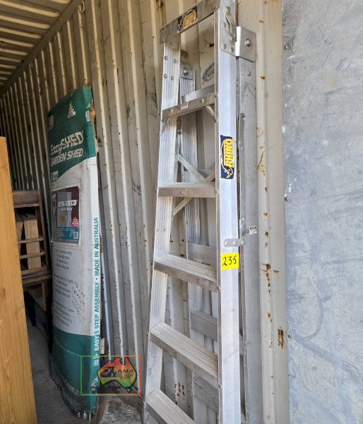 Rhino 7' alloy step ladder - photo 2
