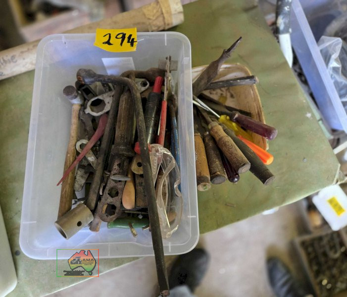 Assorted Tools & Chisels