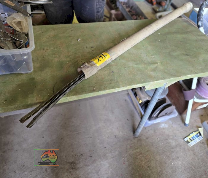 6x 850mm Piano Hinges