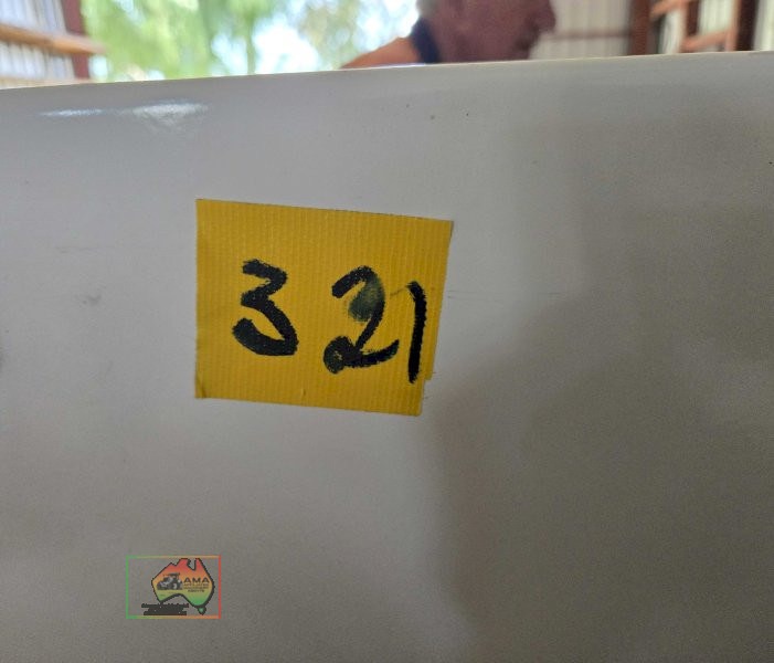 Kelvinator 360 Fridge in Working Cond. - photo 6