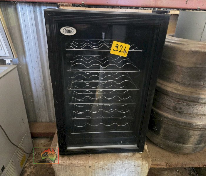 Wine Chiller in Working Cond.