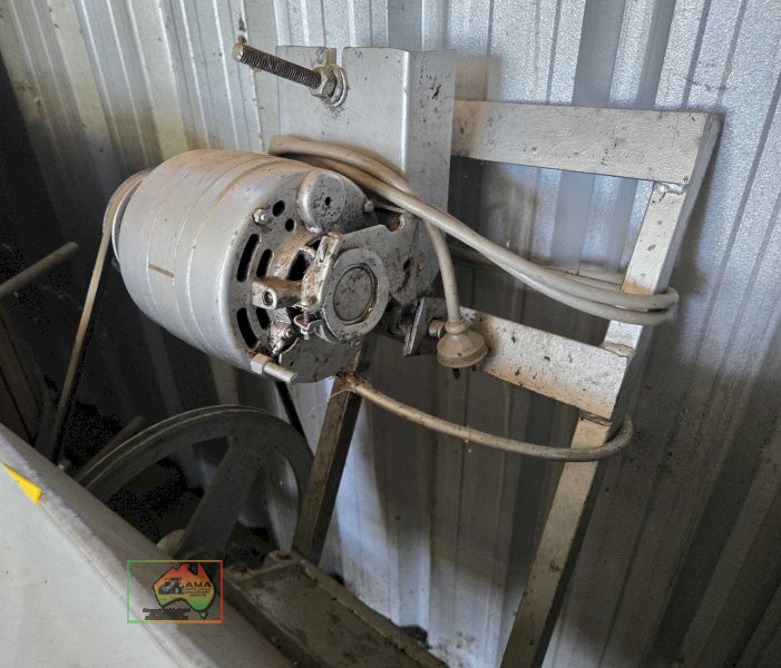 Electric Grape Mangle Crusher - photo 4