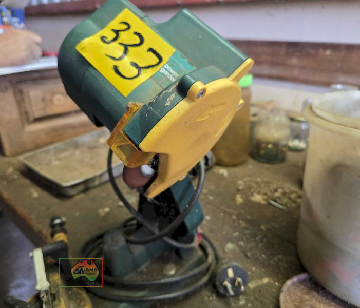 Ozito Bench Mount Chainsaw Sharpener - photo 4