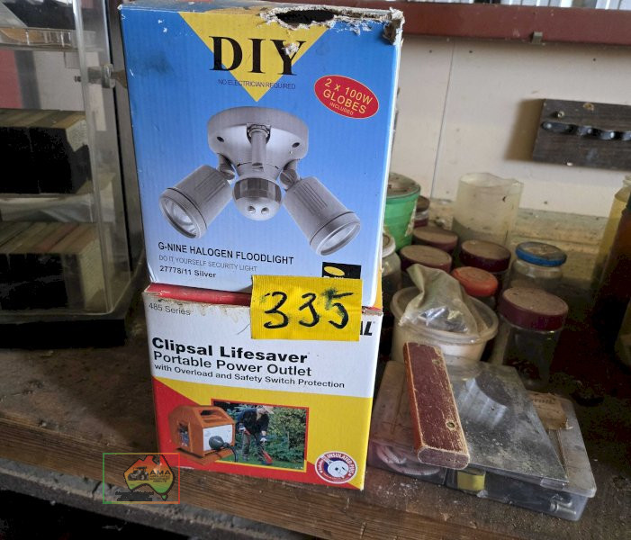 DIY Light & Portable Power Outlet