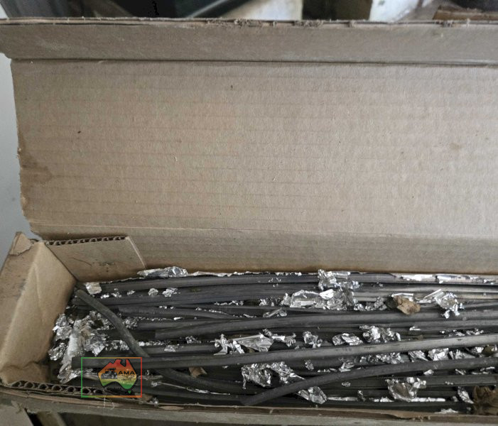Leadlight Pane & Box of Lead Strips - photo 4