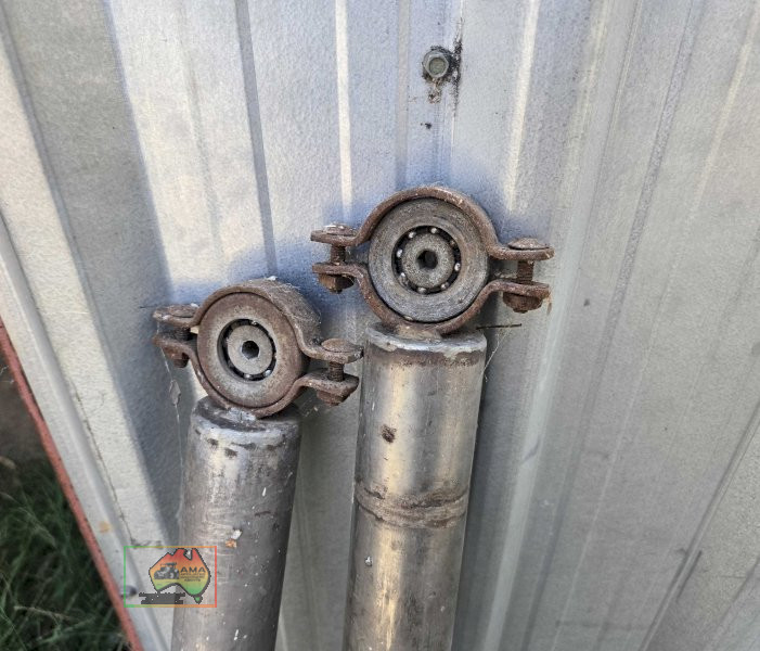 2x Adjustable Height Poles with Bearings - photo 3