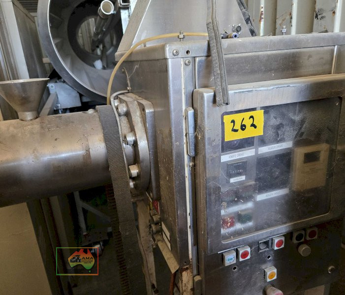 Dyason grain extruder on frame - photo 5