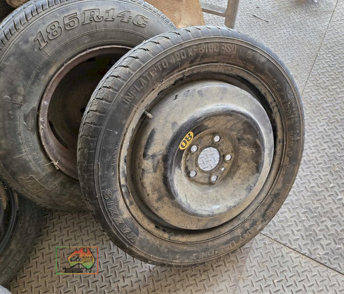 Assorted trailer rims and tyres - photo 2