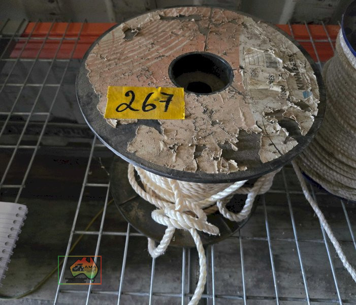 1/3 coil of 10mm rope - photo 2