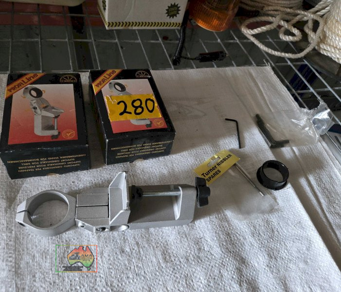2 x Proline drill bench holder/adapters - photo 4