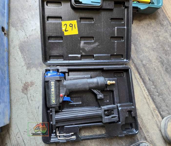 Powerbase staple gun - photo 3