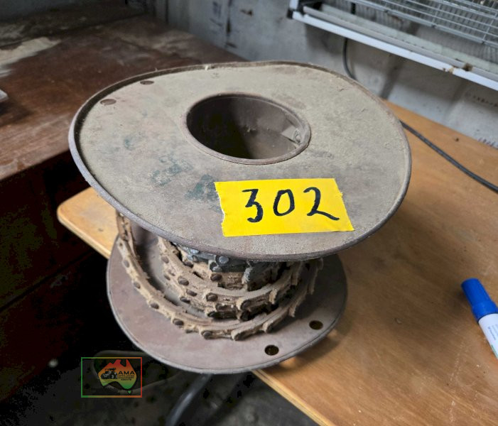 Small quantity of adjustable v belt (#302)