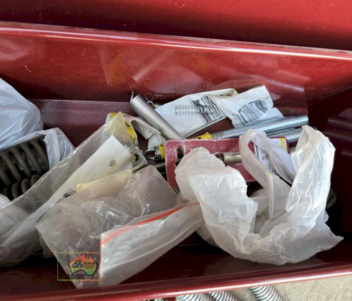 Assorted as new springs, with toolbox - photo 3
