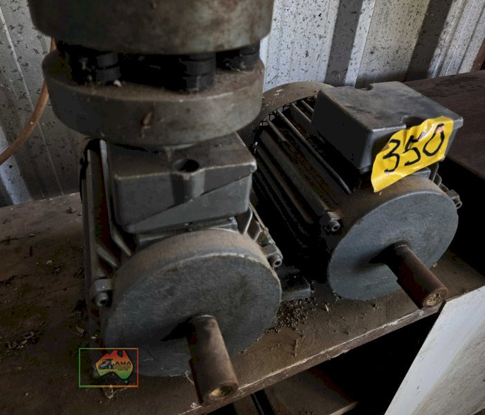 2x 3 Phase 1.5Kw Elec. Motors & Rubber Drive Union - photo 5