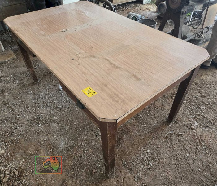 6ft x 3ft Laminex Table & Portable Trestle Table - photo 3
