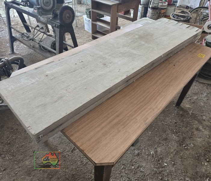 6ft x 3ft Laminex Table & Portable Trestle Table