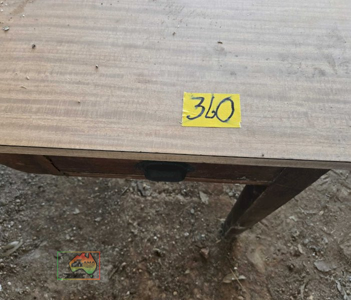 6ft x 3ft Laminex Table & Portable Trestle Table - photo 9