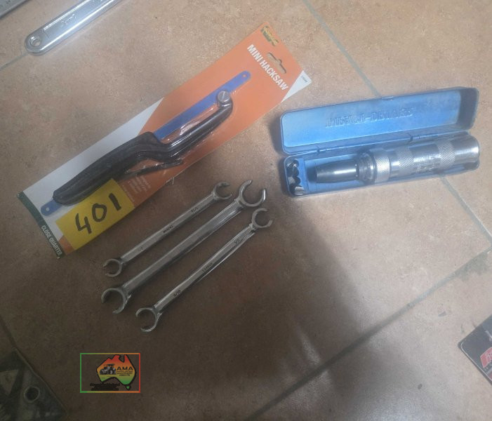 Mini hacksaw, impact driver, & flare nut spanners (#349)