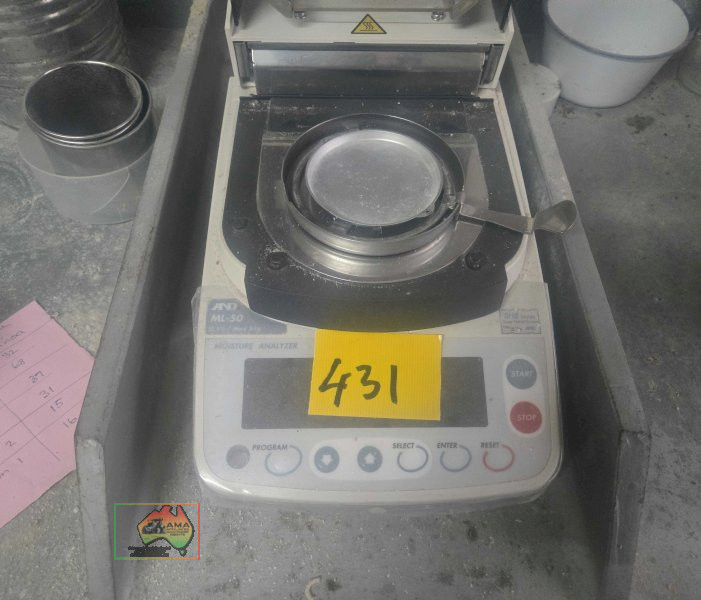 AND ML‑50 Moisture Analyzer - photo 2