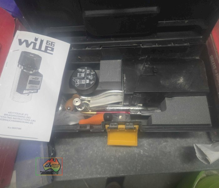 Will 66 Moisture meter & separate light, moisture, & PH tester