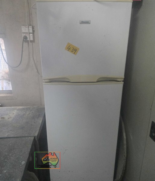 Hisense fridge / freezer - photo 2