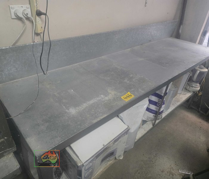 Excellent steel workshop bench