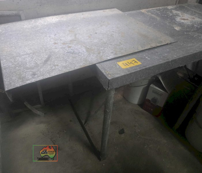 Steel workshop bench & separate piece of flat bench top