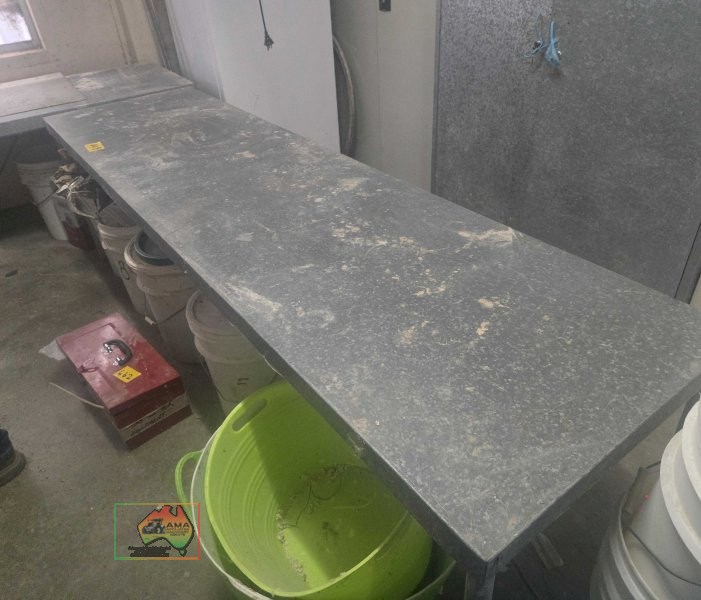 Steel workshop bench - photo 2