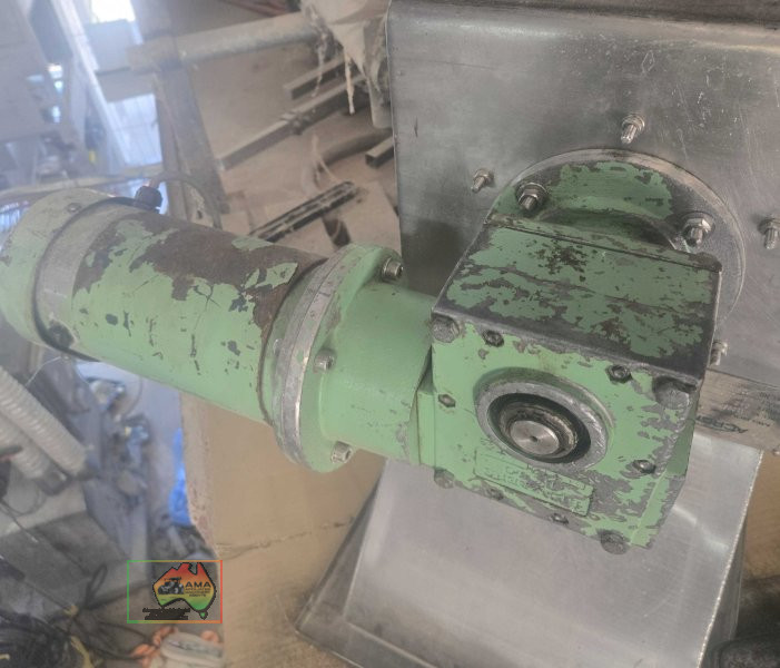Stainless steel hopper motor and drive - photo 2