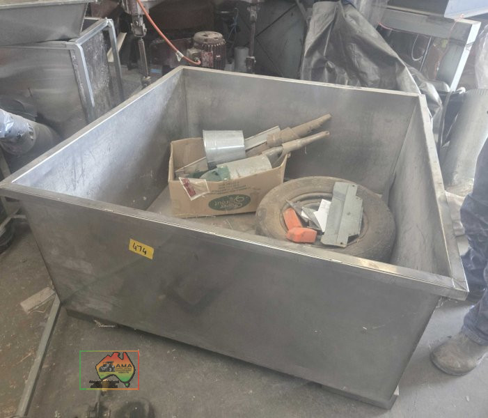 Large stainless steel bin - photo 3