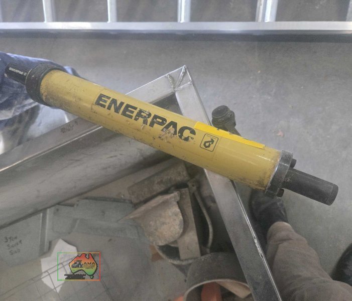 Enerpac one way hydraulic ram