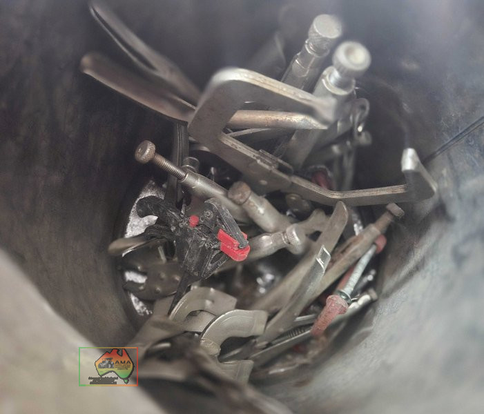 Bucket of assorted vice grips, clamps etc. - photo 2